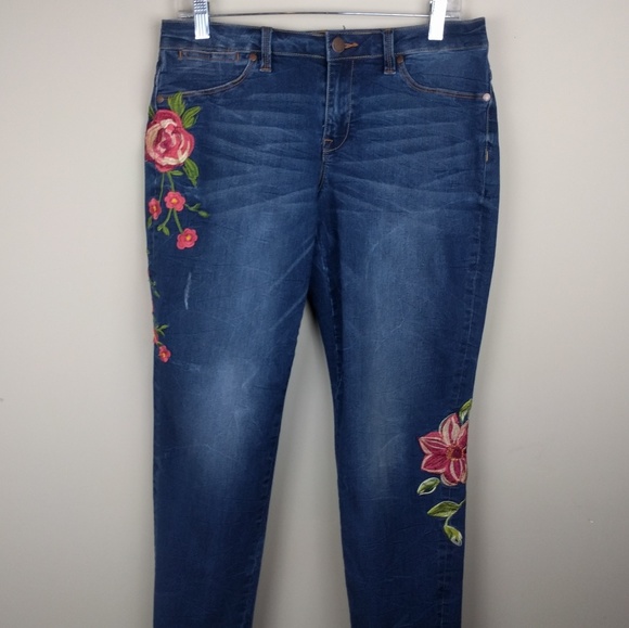 Max Jeans Denim - Max Jeans boyfriend floral embroidered high waist